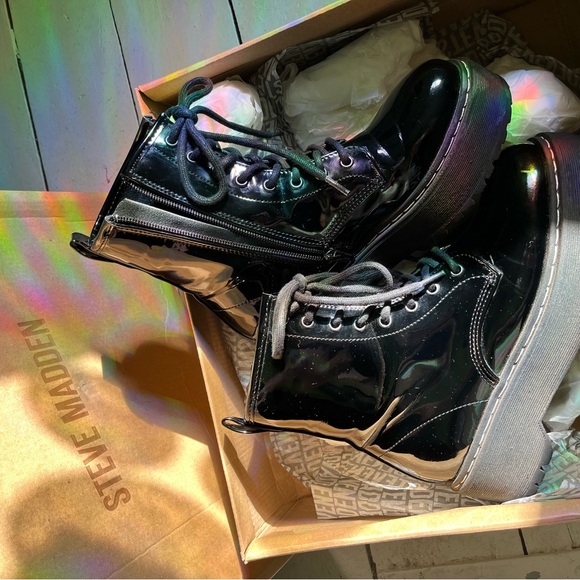 Steve Madden patent black BETTY boots size 7 - Picture 3 of 5
